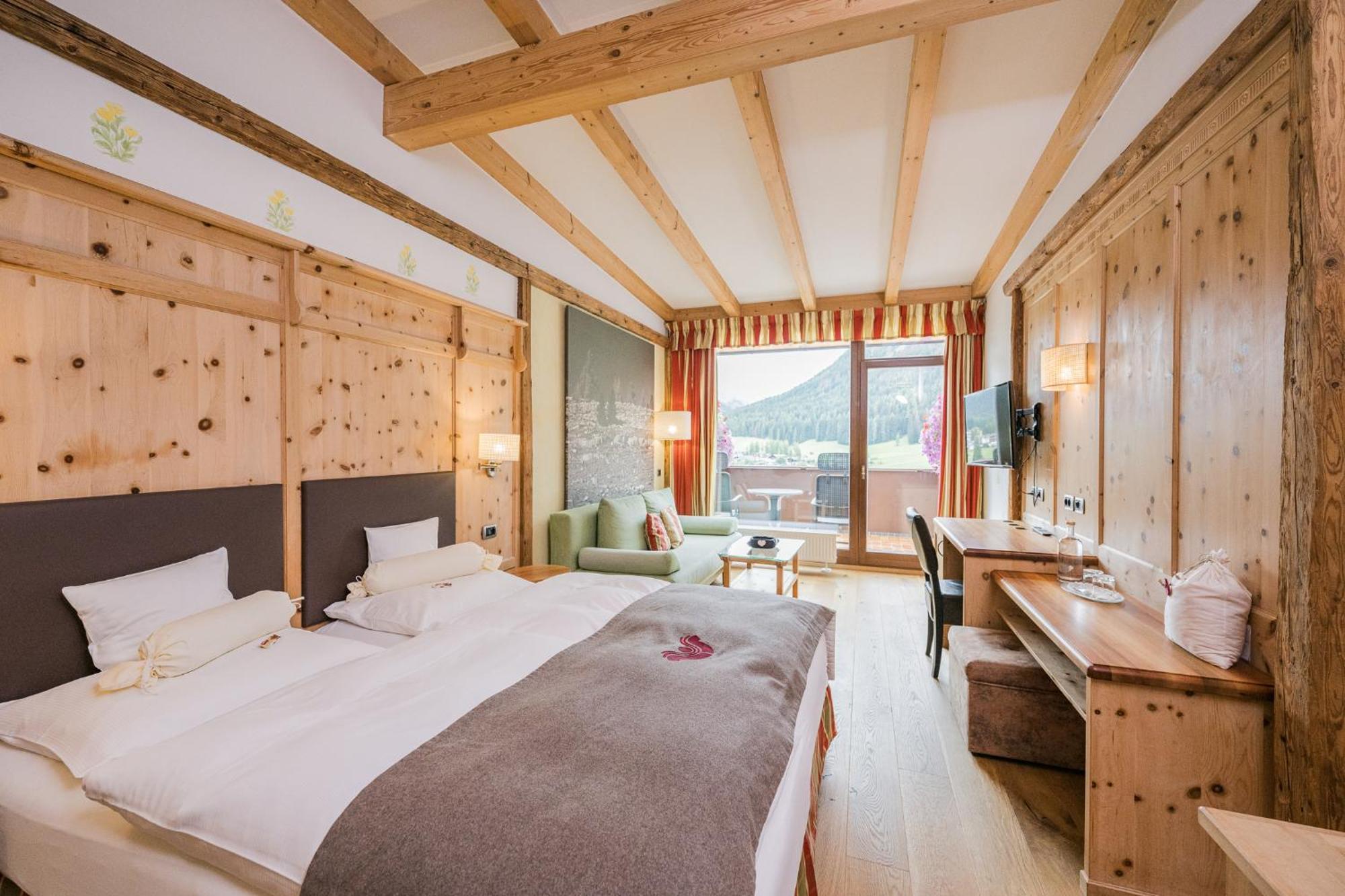 Alpenwellnesshotel St. Veit سيستو المظهر الخارجي الصورة