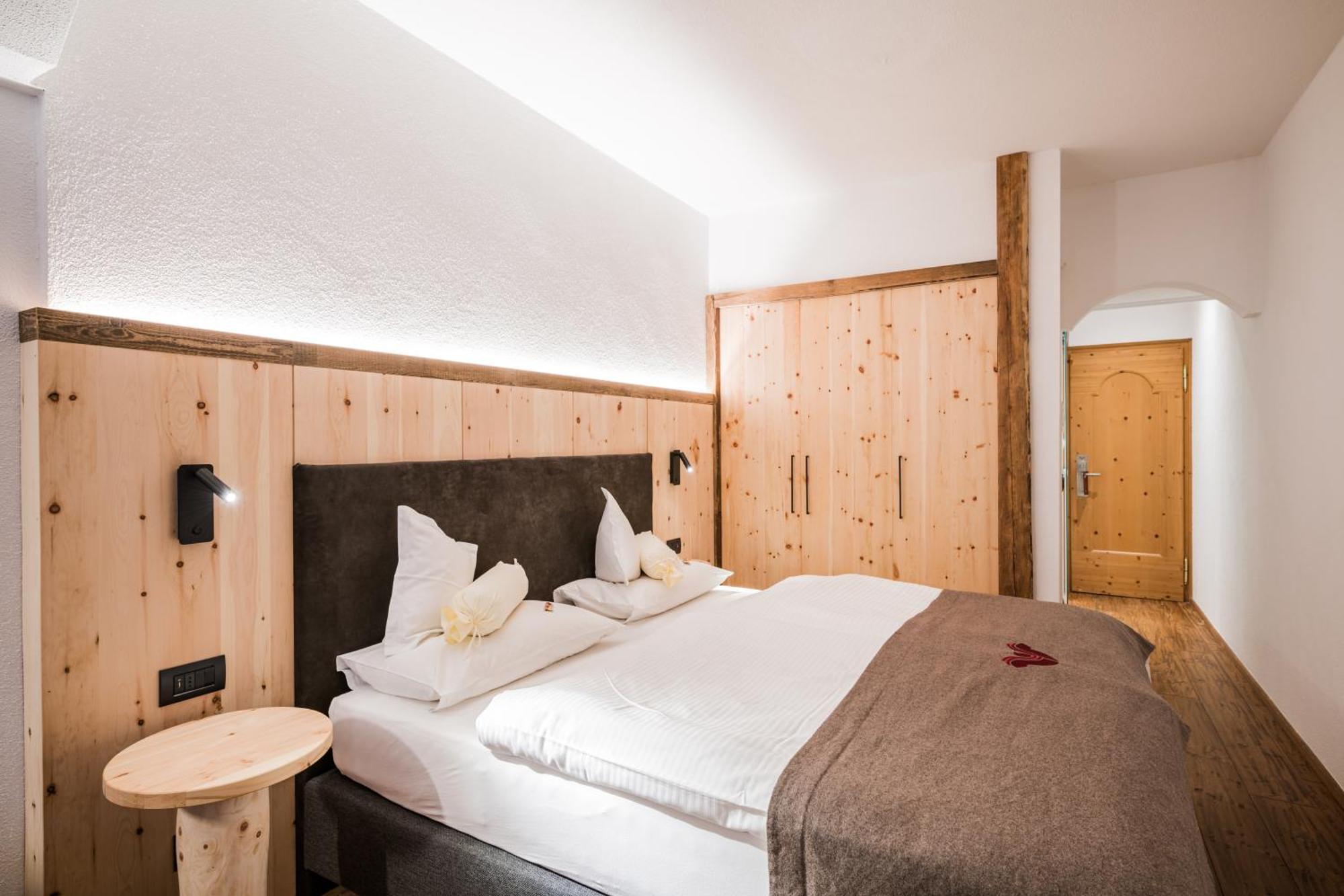 Alpenwellnesshotel St. Veit سيستو المظهر الخارجي الصورة
