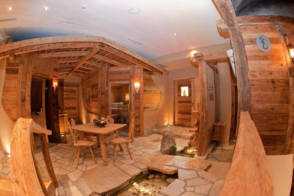 Alpenwellnesshotel St. Veit سيستو المظهر الخارجي الصورة