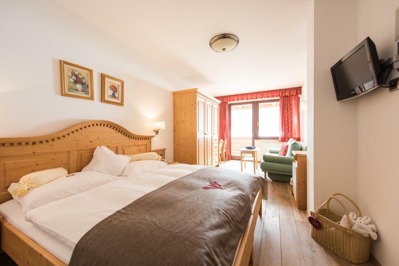 Alpenwellnesshotel St. Veit سيستو الغرفة الصورة