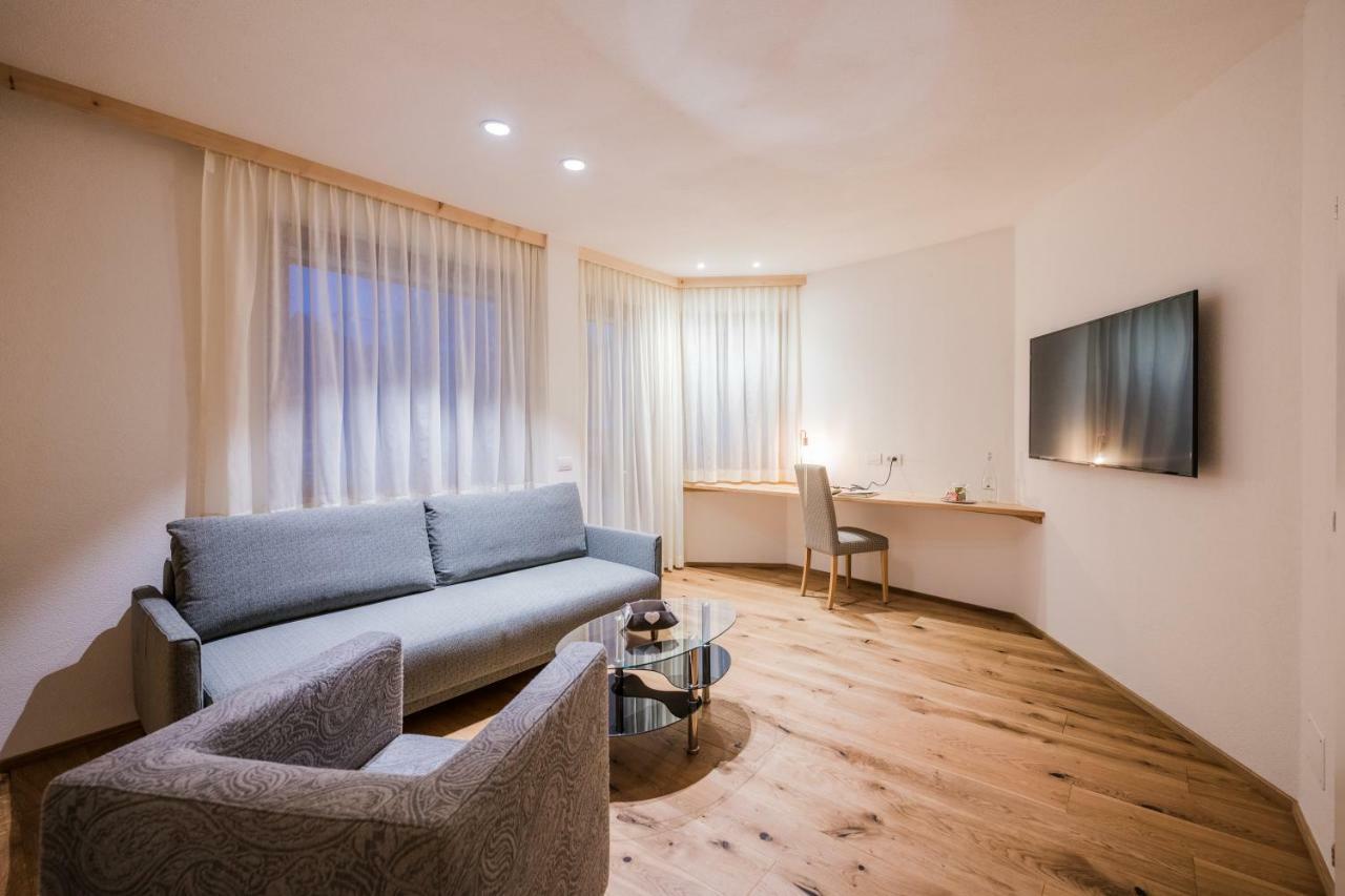 Alpenwellnesshotel St. Veit سيستو المظهر الخارجي الصورة